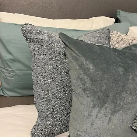 דירה Penthouse קיירניה